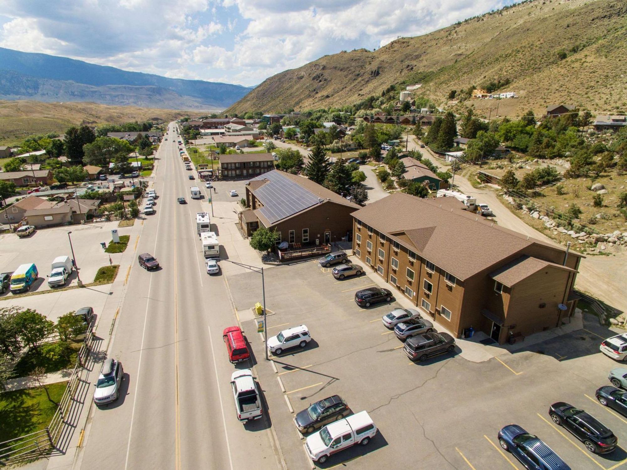 Super 8 By Wyndham Gardiner/Yellowstone Park Area Zewnętrze zdjęcie